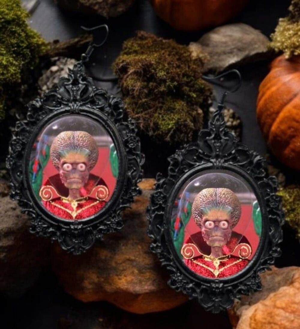 Mars Attacks! 1996 Earrings Horror Science Fiction Big Fun Jewelry
